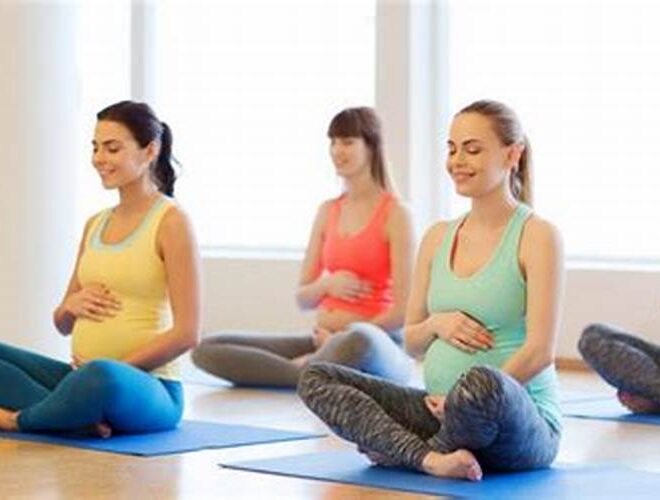Prenatal Yoga Palembang: Menjaga Kesehatan Ibu dan Janin dalam Satu Kegiatan
